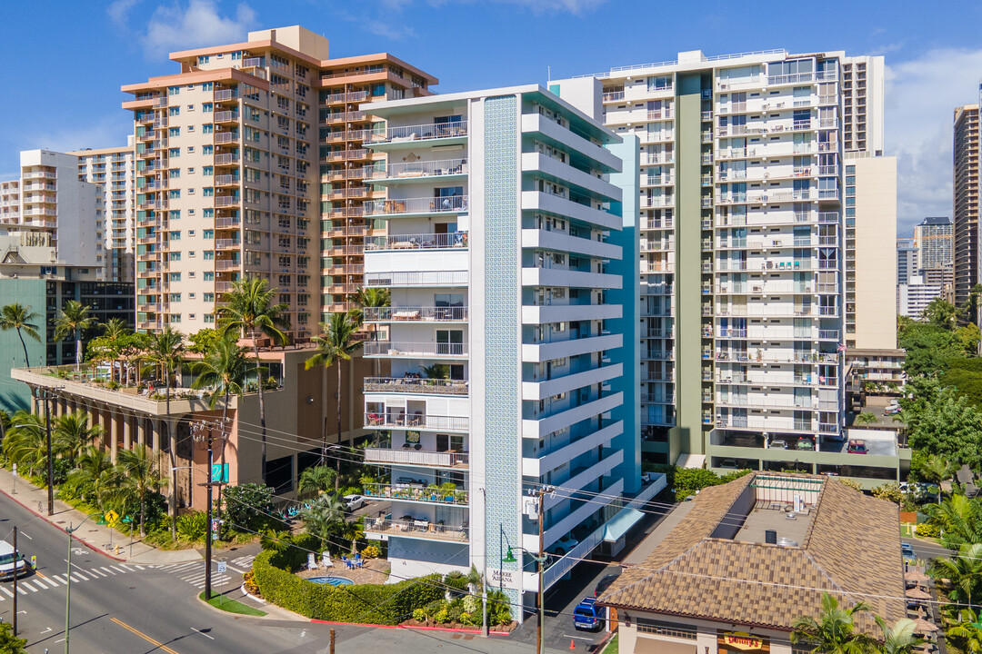 Makee 'Ailana in Honolulu, HI - Building Photo