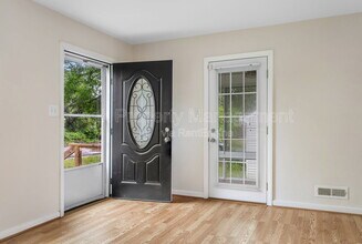 8514 Wetherly Dr in Richmond, VA - Building Photo - Building Photo