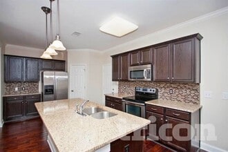 1716 Hartford Ln in Mount Juliet, TN - Foto de edificio - Building Photo