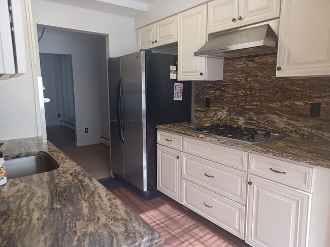 50 Kennedy Dr in West Haverstraw, NY - Building Photo - Building Photo