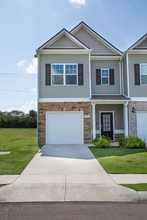 2901 Foley Rd in Columbia, TN - Building Photo