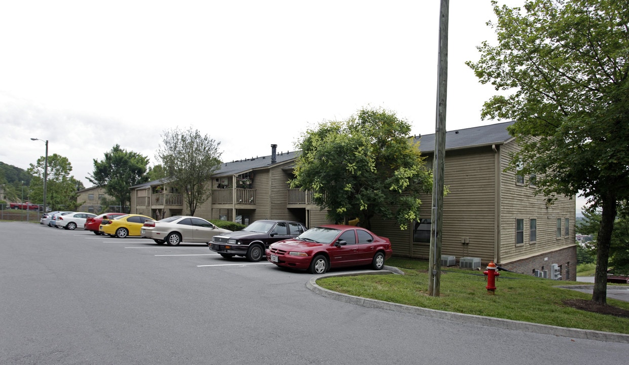 Eastowne Village Apartments in Knoxville, TN - Foto de edificio