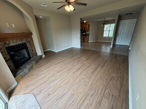 4145 W Mahogany Dr in Fayetteville, AR - Foto de edificio - Building Photo