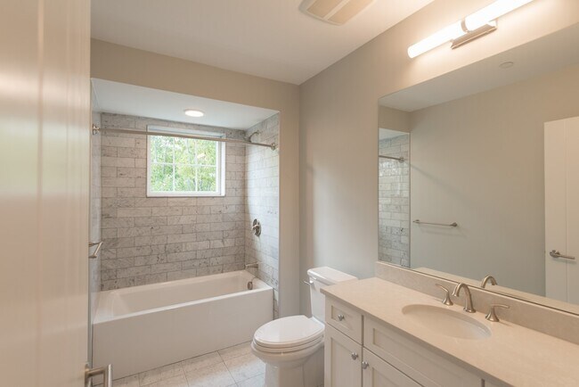 57 Savin Hill Ave in Boston, MA - Building Photo - Building Photo