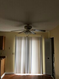 2926 Crockett Ct, Unit 4 photo'