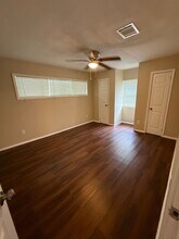 640 E Bolivar St in Vidor, TX - Building Photo - Building Photo