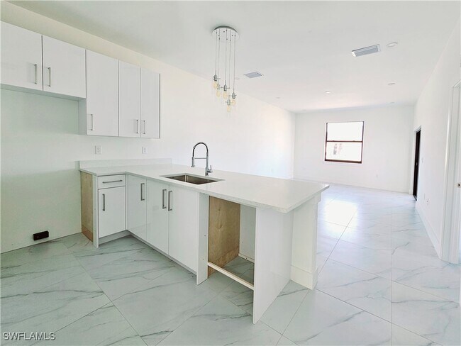 property at 1100 Homer Ave S