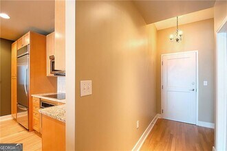 2795 Peachtree St NE in Atlanta, GA - Building Photo - Building Photo