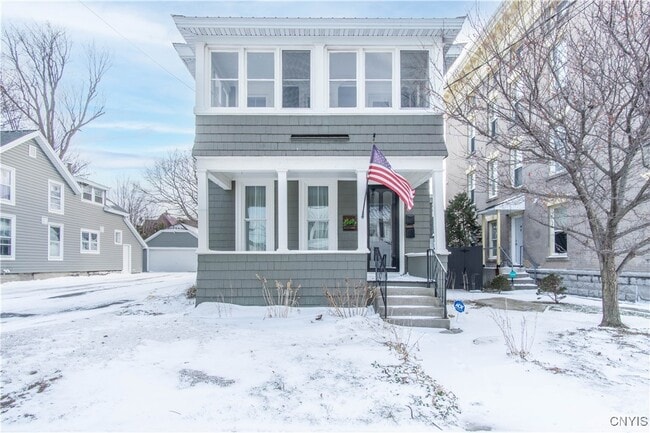 property at 325 Holcomb St