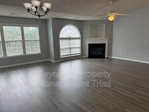 6109 Hedgecock Cir in High Point, NC - Building Photo - Building Photo