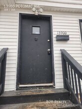 13900 Potomac Ave in East Cleveland, OH - Building Photo - Building Photo