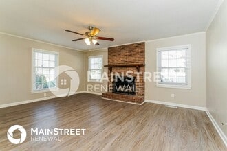 231 Lori Ln in Winston-Salem, NC - Foto de edificio - Building Photo