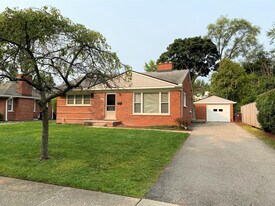 1510 Woodland Dr in Ann Arbor, MI - Building Photo