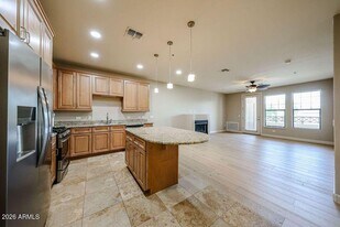 7291 N Scottsdale Rd in Scottsdale, AZ - Building Photo
