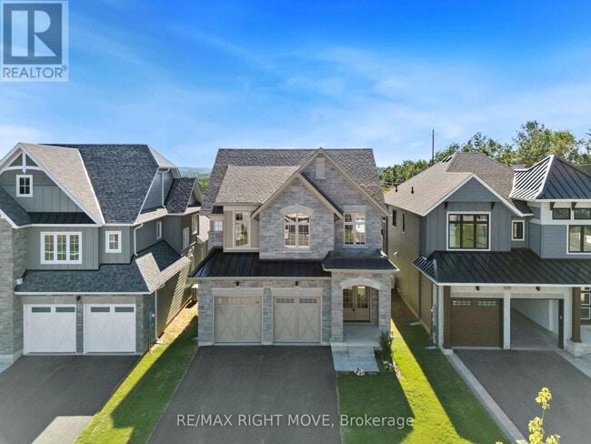 property at 3194 Orion Blvd