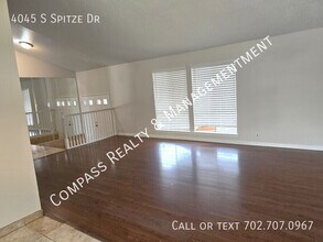 4045 S Spitze Dr in Las Vegas, NV - Building Photo - Building Photo