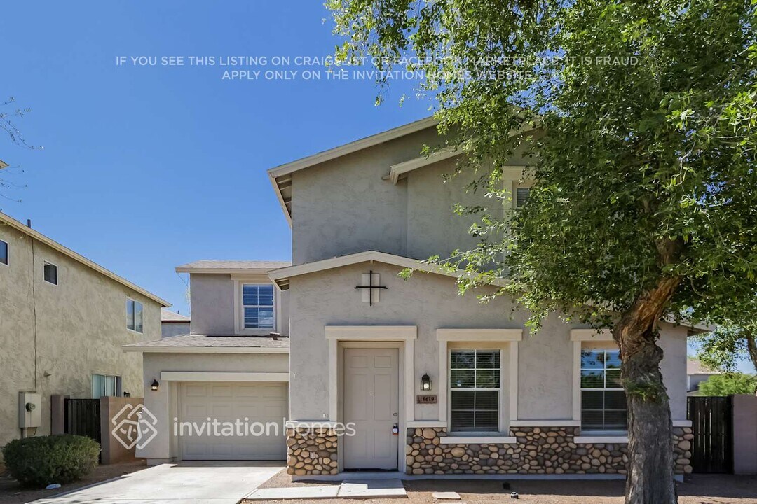 6619 W Fillmore St in Phoenix, AZ - Foto de edificio