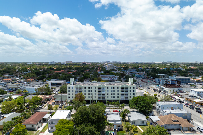 Highpoint Condominium in Miami, FL - Building Photo - Building Photo