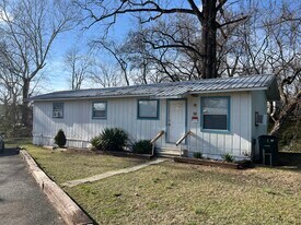 112 Irwin Cir in Hot Springs National Park, AR - Building Photo