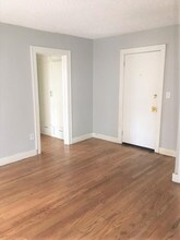 437 NW 26th St-Unit -H in Oklahoma City, OK - Building Photo - Building Photo