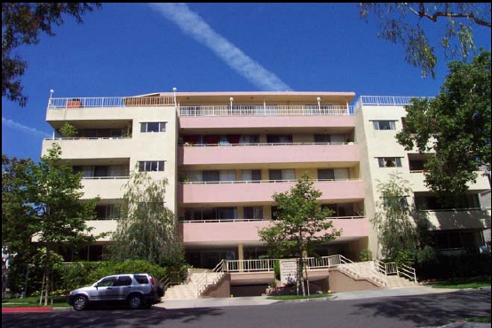 Dayton Swall Apartments in Beverly Hills, CA - Foto de edificio - Building Photo