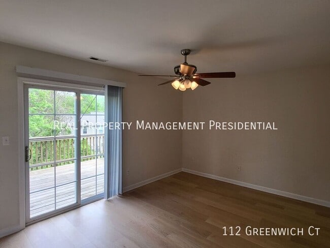 112 Greenwich Ct in Charlottesville, VA - Building Photo - Building Photo