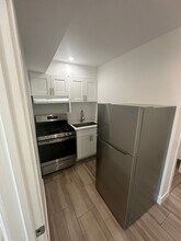 16551 Vine Ter in Los Angeles, CA - Building Photo - Building Photo