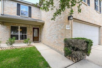 4819 Fair Oak Dale Ln in Humble, TX - Building Photo - Building Photo