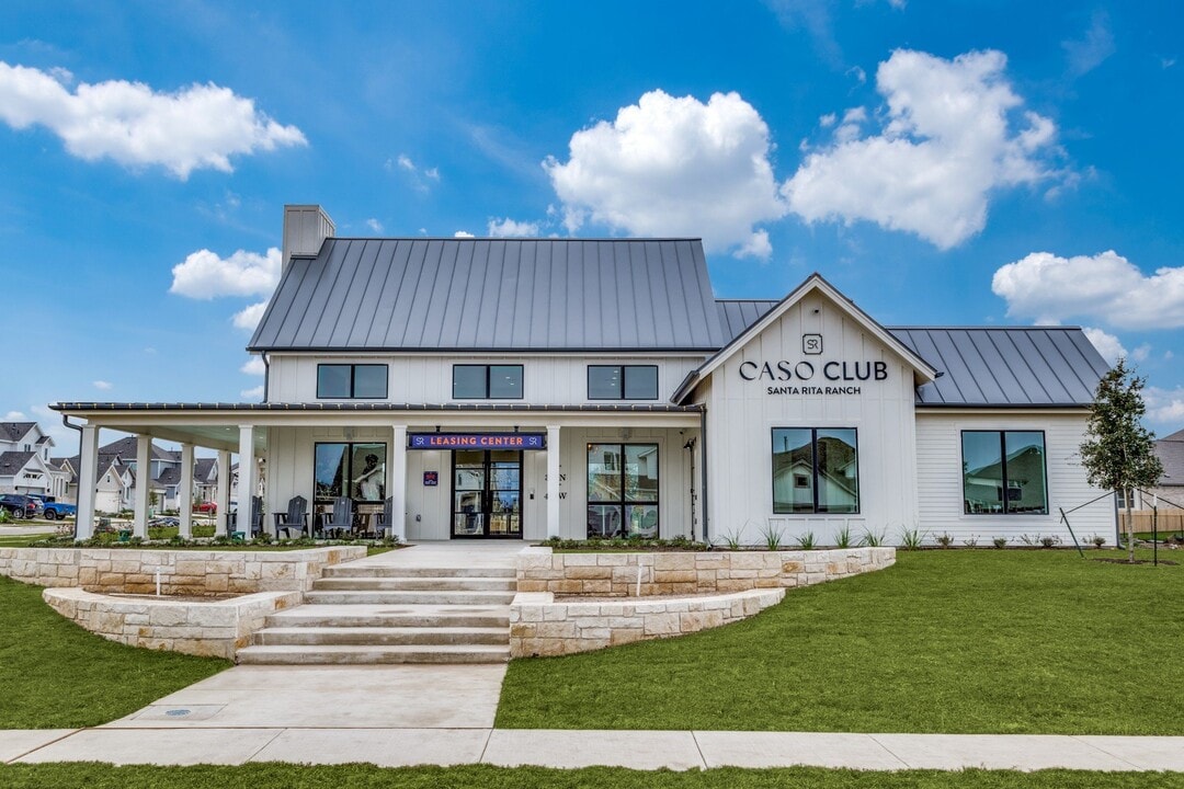 Caso Santa Rita Ranch in Liberty Hill, TX - Building Photo