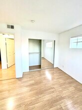 2456 Arizona Ave, Unit 4 in Santa Monica, CA - Building Photo - Building Photo