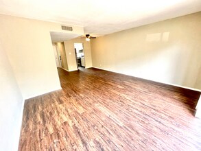 3811 Coates Cir in Fort Worth, TX - Building Photo - Building Photo
