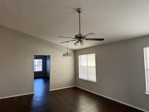 421 Sims Dr in Cedar Hill, TX - Building Photo - Building Photo