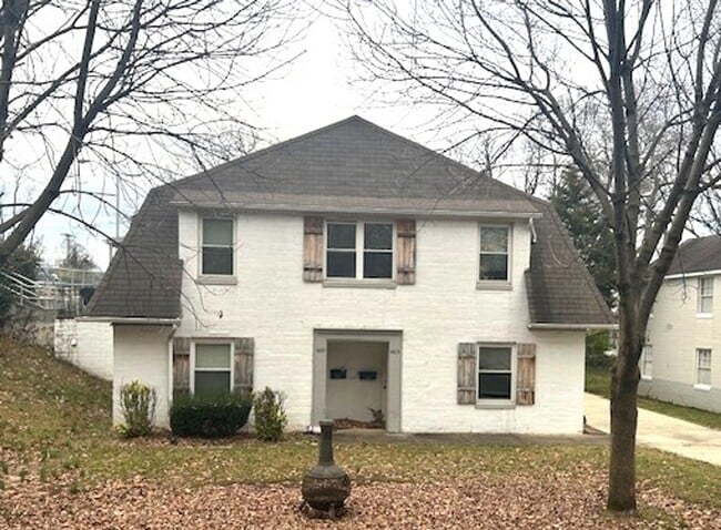 property at 1603 Carolyn Dr