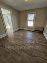 2 N Champlain St in Burlington, VT - Building Photo - Building Photo