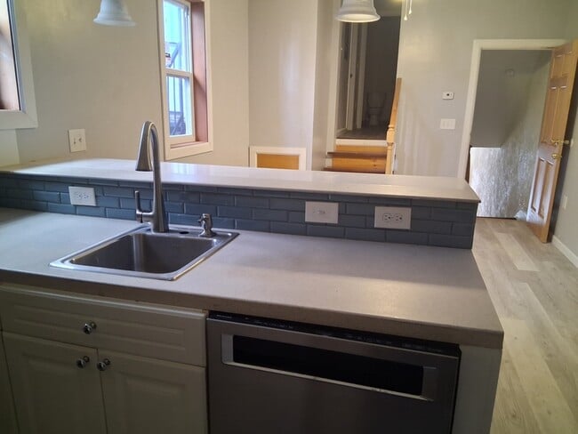 112 S 6th St in Reading, PA - Building Photo - Building Photo