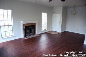 11839 Parliament St in San Antonio, TX - Building Photo - Building Photo