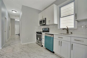 126 75th St in North Bergen, NJ - Building Photo - Building Photo