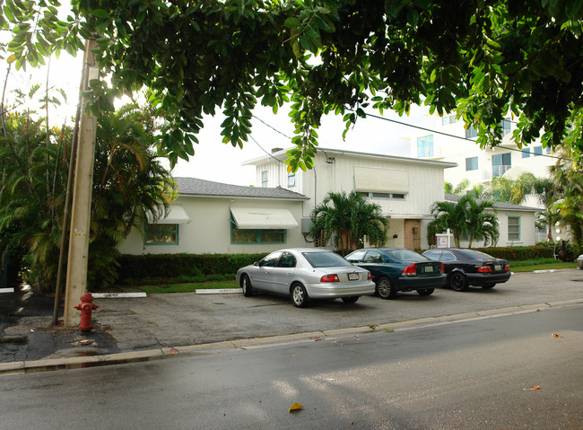500 Hendricks Is in Fort Lauderdale, FL - Foto de edificio - Building Photo