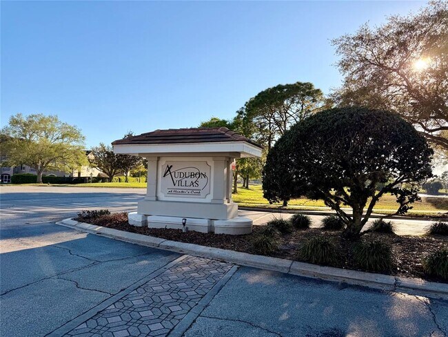 13827 Fairway Island Dr