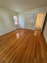 6 Highland Terrace in Manhasset, NY - Building Photo - Building Photo