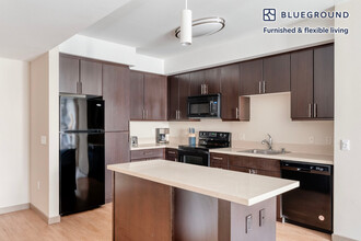 1001 Harvey Dr, Unit FL4-ID1499 in Walnut Creek, CA - Foto de edificio - Building Photo