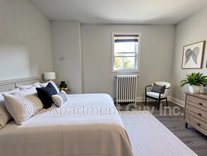 53-153 Dawes Rd in Toronto, ON - Building Photo - Building Photo