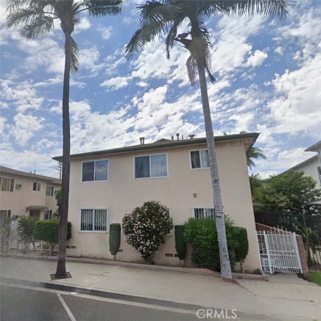 6351 Templeton St
