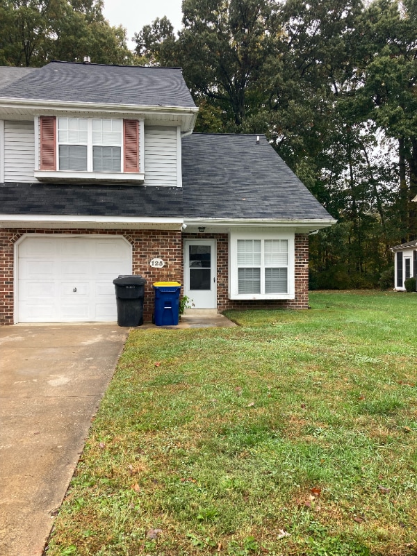 property at 125 Stoney Dr