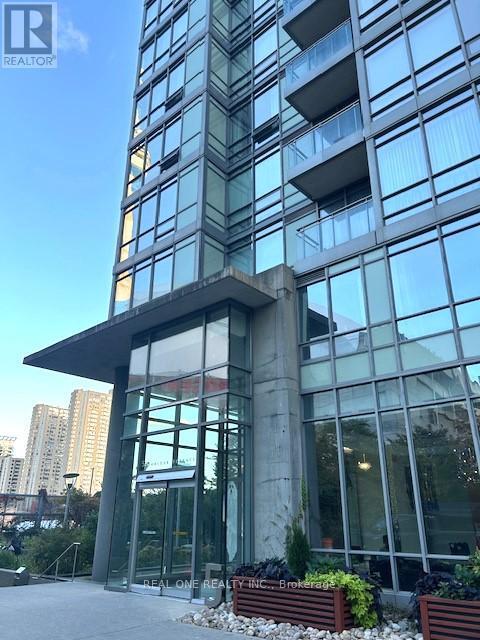 5 Mariner Terrace in Toronto, ON - Building Photo - Building Photo