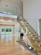 59 Shinnecock Hills Rd in Southampton, NY - Building Photo - Building Photo