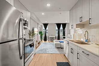 916 N Delaware Ave in Philadelphia, PA - Building Photo - Building Photo