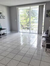 2905 Point E Dr in Aventura, FL - Building Photo - Building Photo