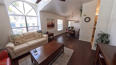 13211 Whitehaven Ln, Unit 1505 in Ft. Myers, FL - Building Photo - Building Photo
