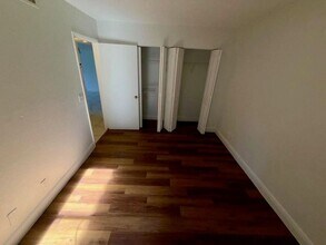 1481 Windorah Way in West Palm Beach, FL - Foto de edificio - Building Photo